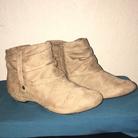 Shoes - Ankle Booties